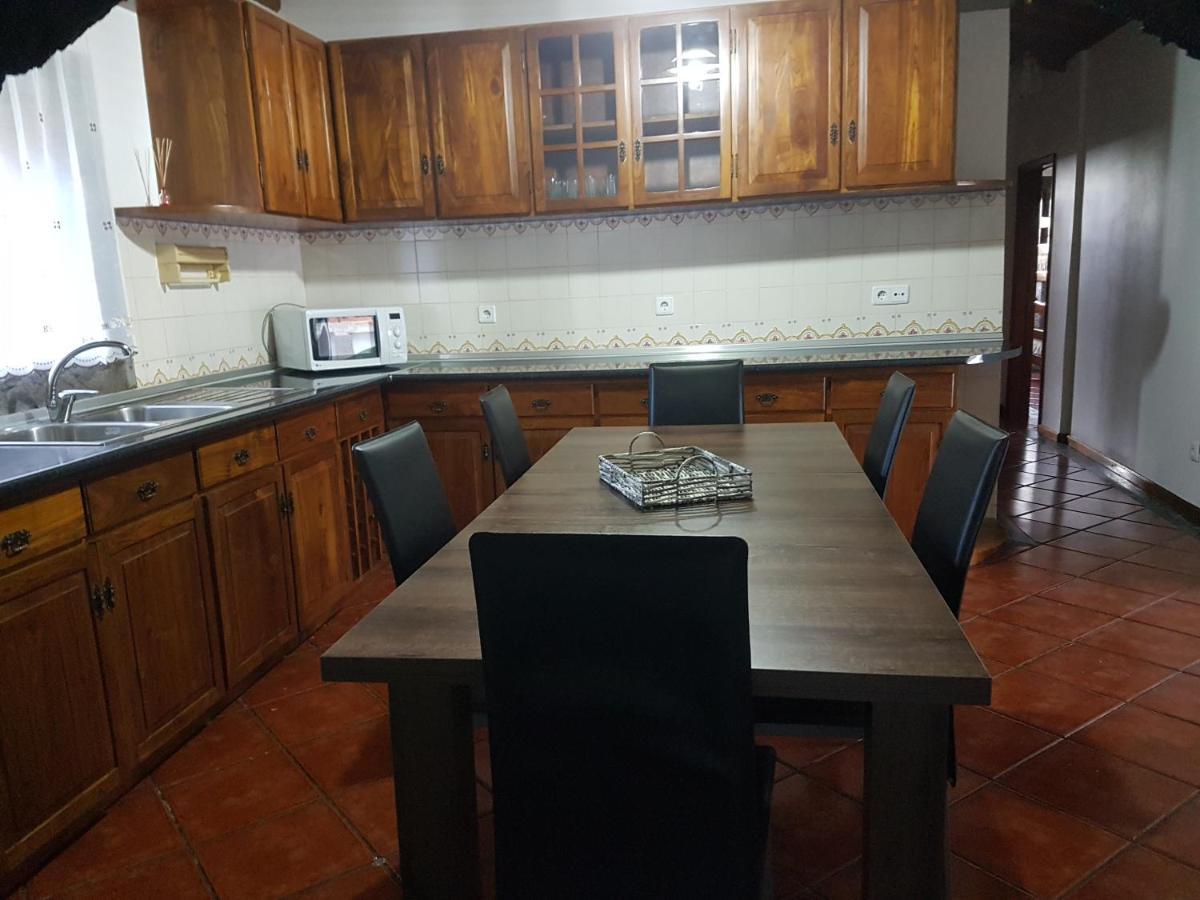 Golden House * Angra do Heroismo